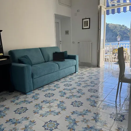 Perla Da Mare Front *