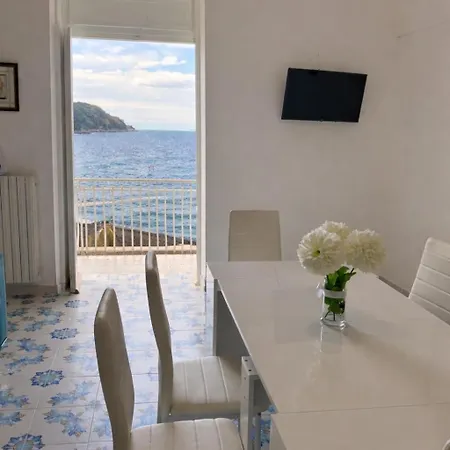 Apartmán Perla Da Mare Front